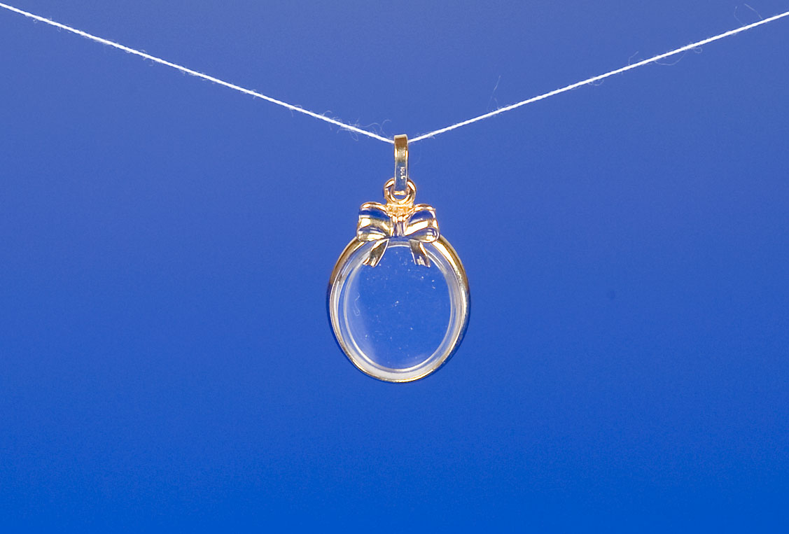 Medaljong 18K, oval slät rosett